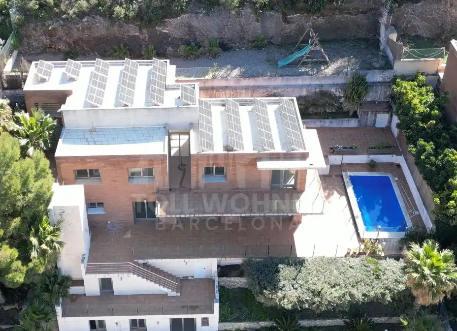 Exterior view of Detached homes for sale in Castelldefels  with Air Conditioner, Heating and Terrace