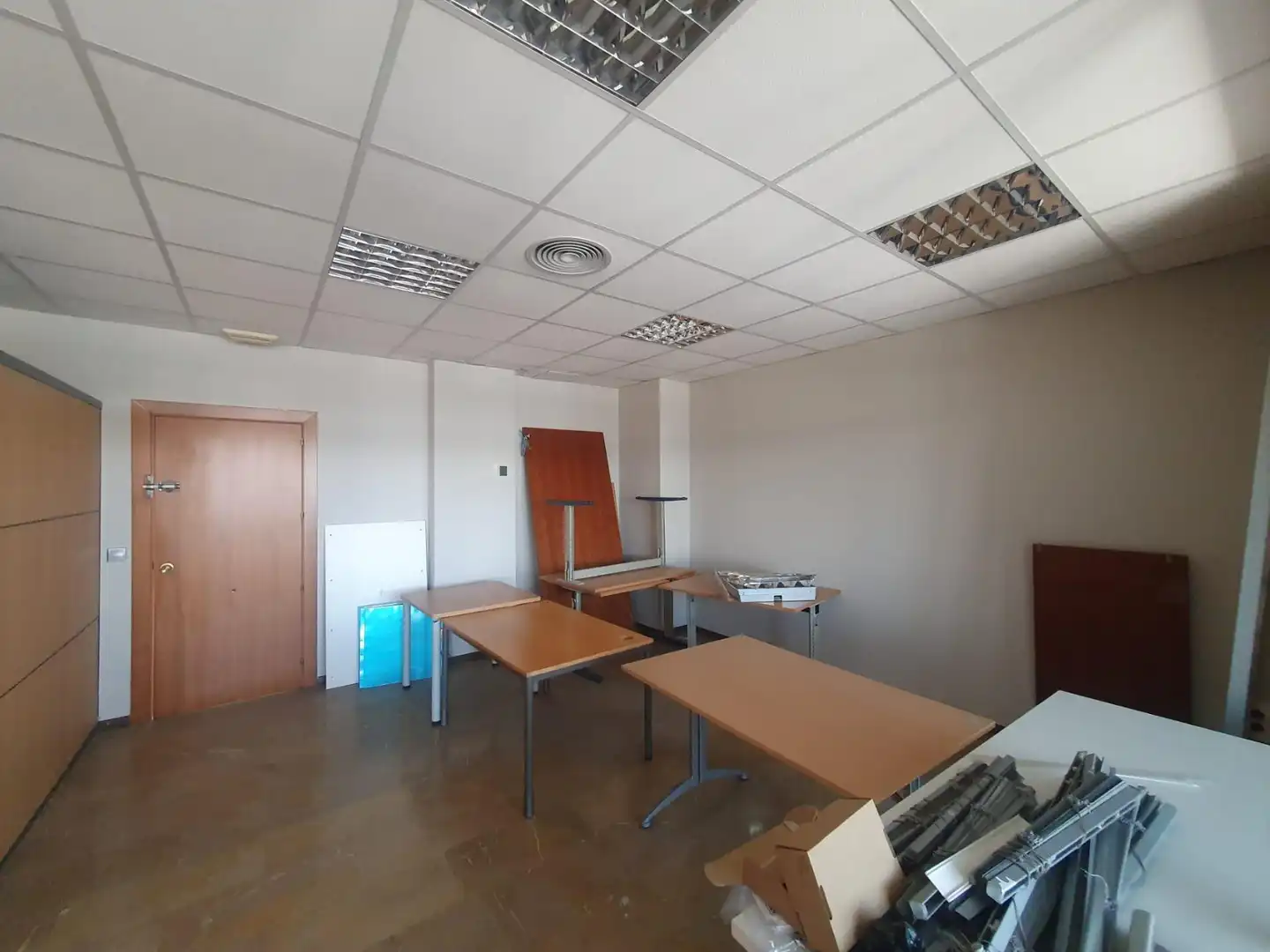 Oficina de alquiler en San Juan de Aznalfarache