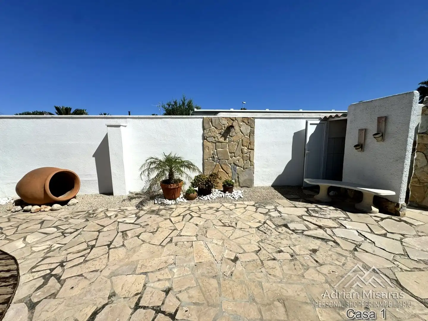 Vista exterior de Casa o chalet en venta en Deltebre con Aire acondicionado, Piscina y Amueblado