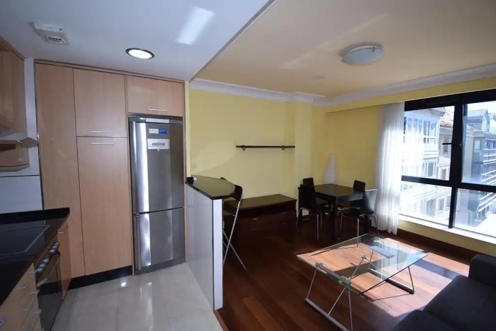 Cocina de Apartamento en venta en A Coruña Capital  con Calefacción, Trastero y Amueblado