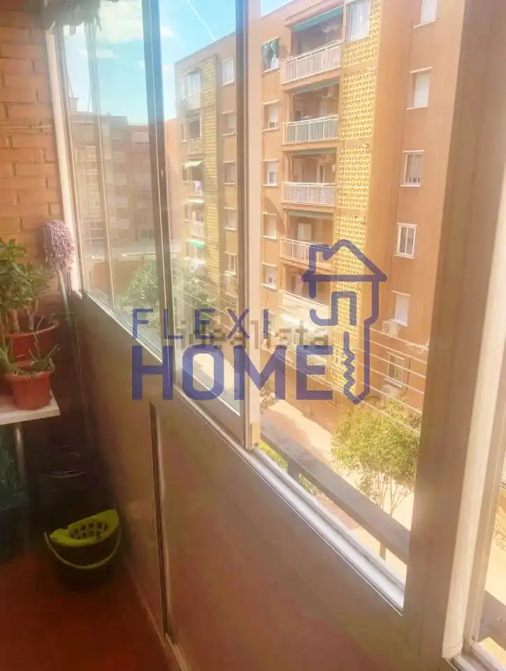 Piso en venta en CALLE TURINA, Chorrillo