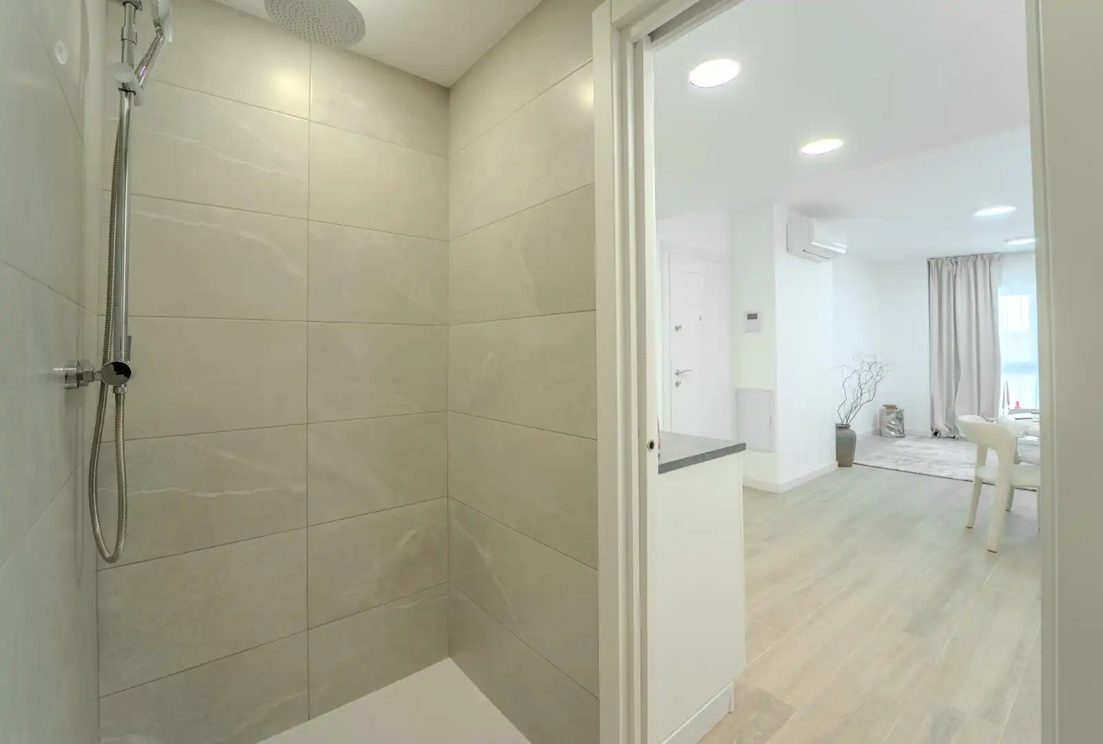 Baño de Edificio en venta en Alicante / Alacant
