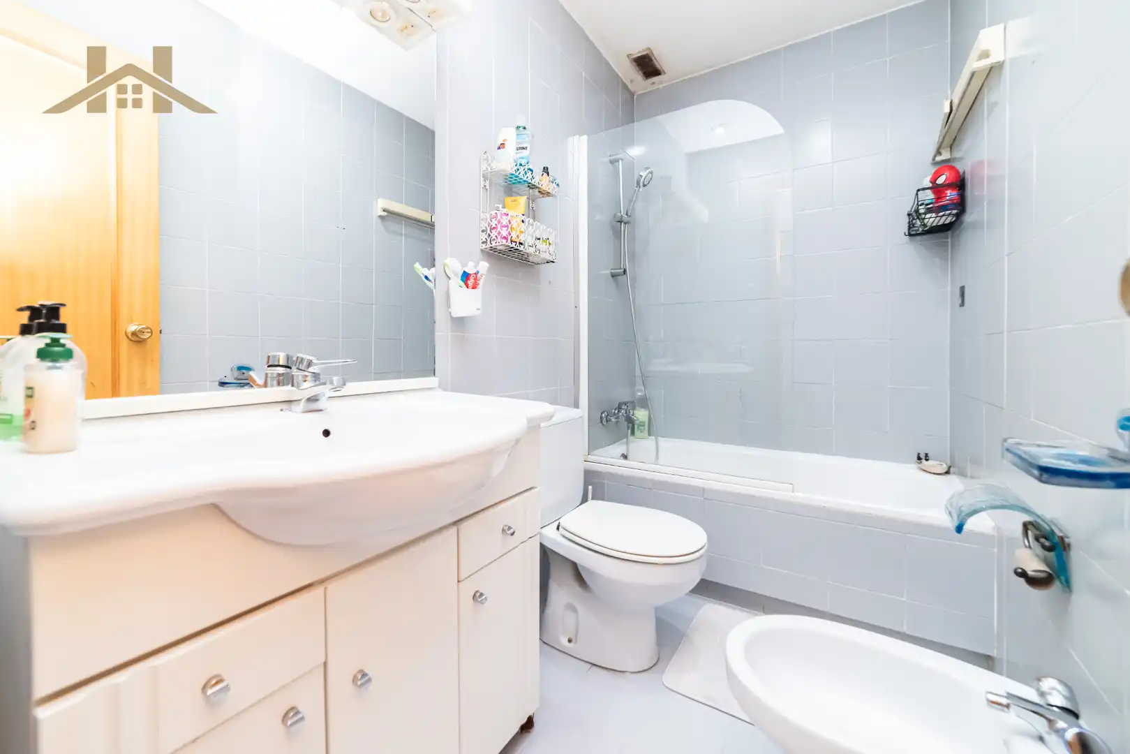 Bathroom of Houses for sale in El Escorial  with Heating, Private garden and Storage room