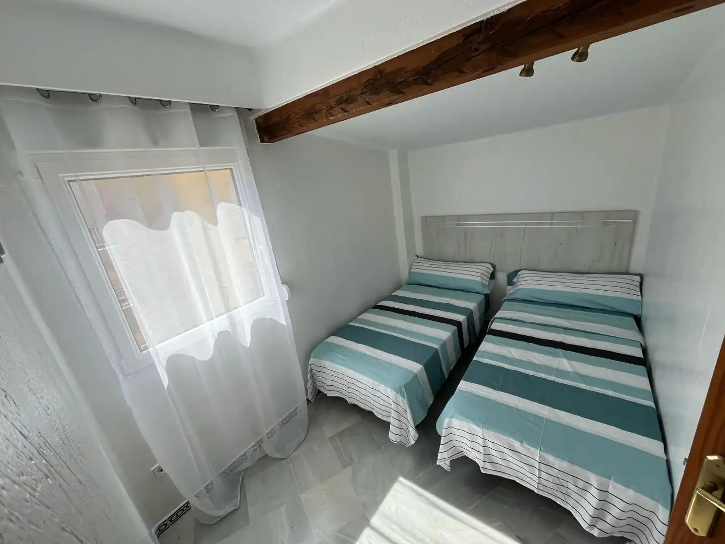 Habitación de Ático en venta en Torrevieja con Aire acondicionado, Jardín privado y Terraza