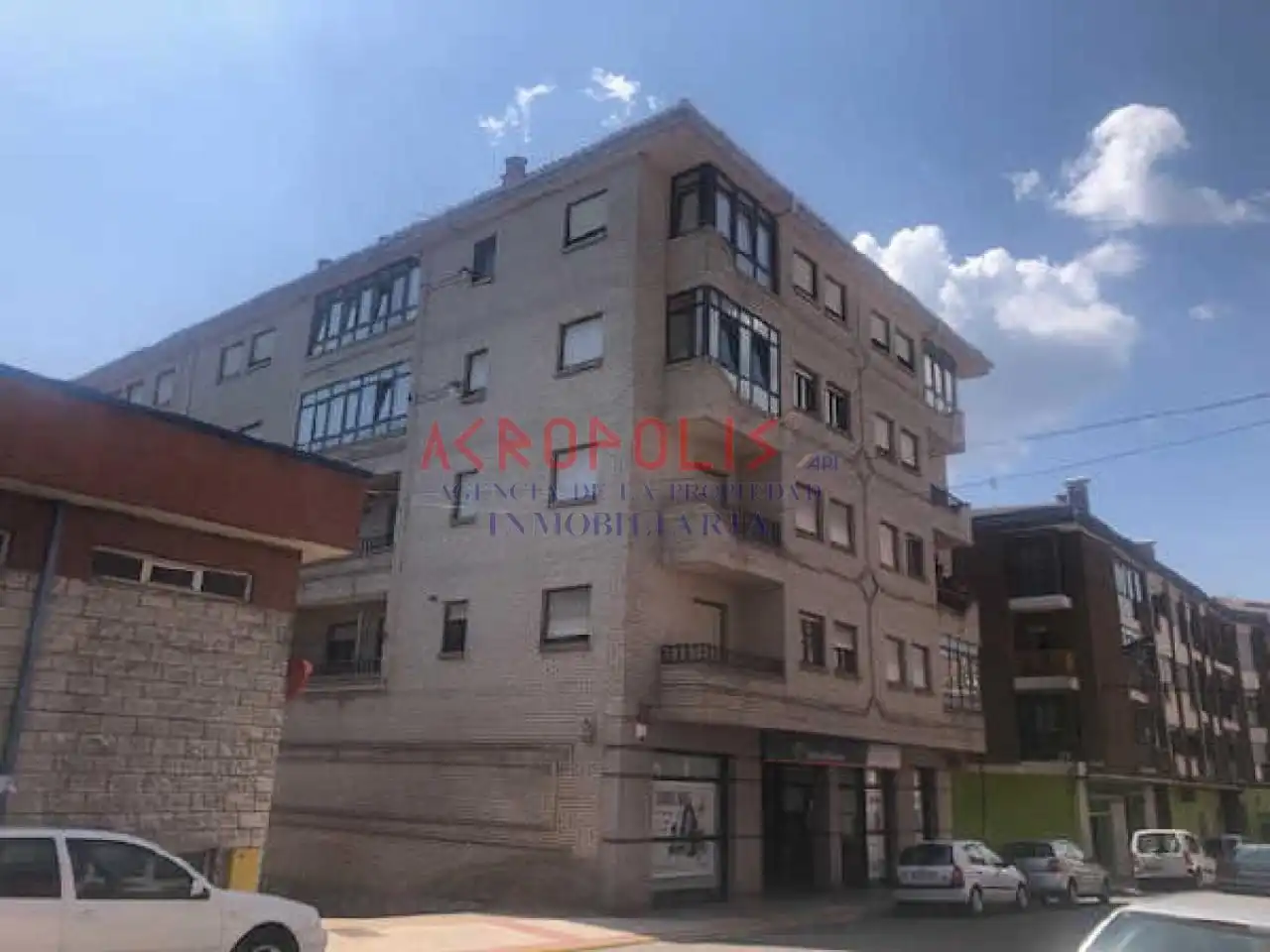 Local comercial en venda a La Robla, imagen 17