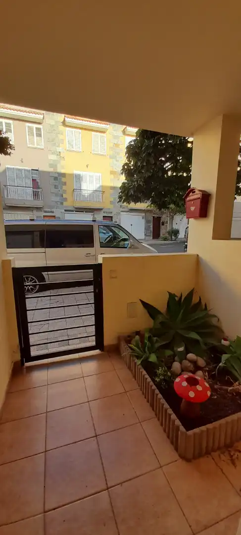 Parking of Detached homes for rent in Santa Cruz de Tenerife  with Air Conditioner, Terrace and Furnished