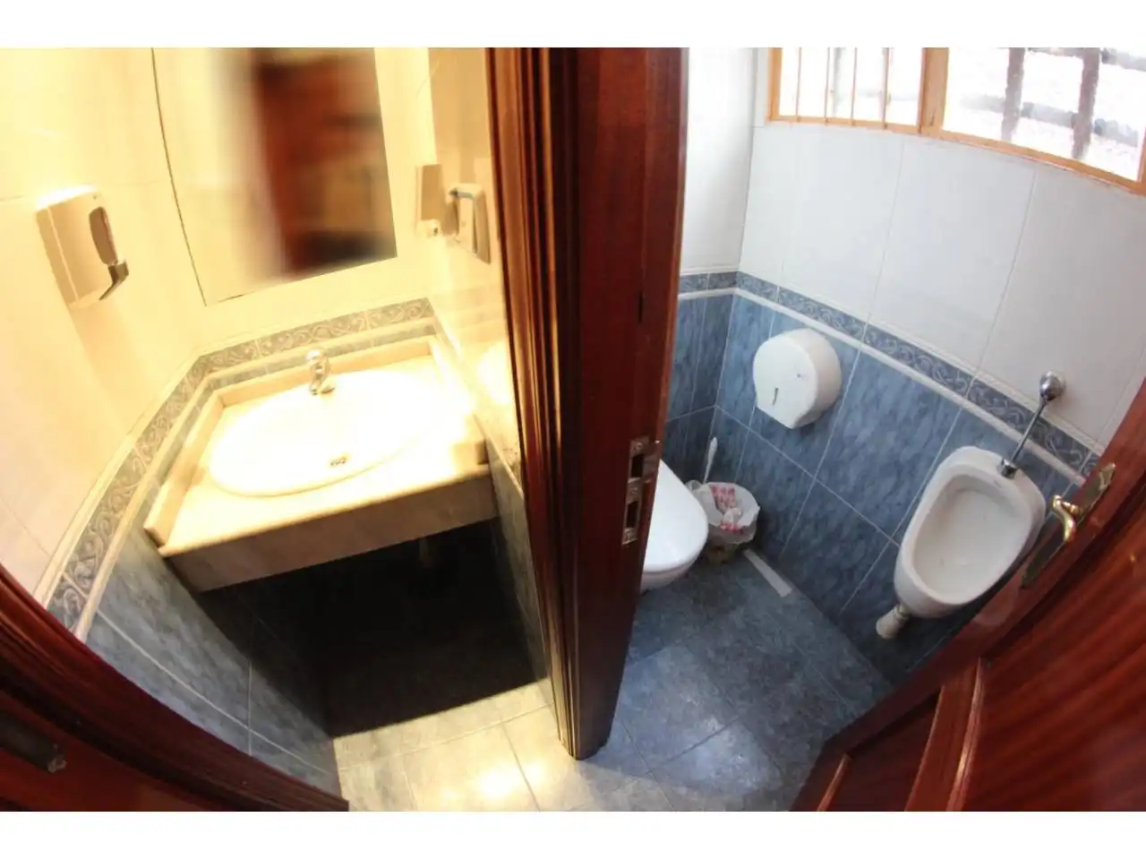 Business premises for sale in Calle Juan Arana (Bar Tranche) 13, imagen 11