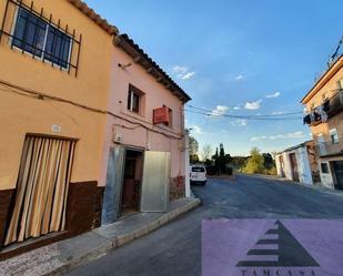 Vista exterior de Casa adosada en venda en Ocaña amb Calefacció i Traster