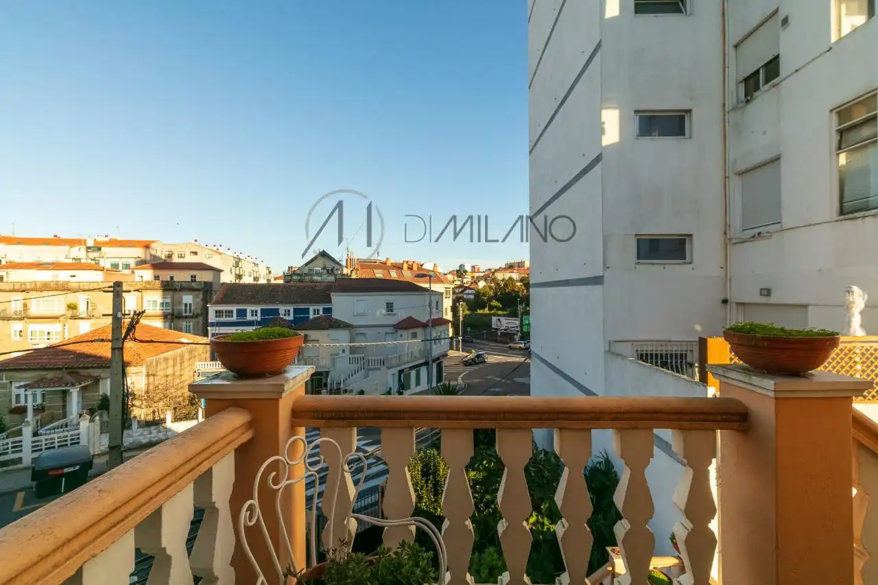Terrace of Houses for sale in Vigo   with Private garden