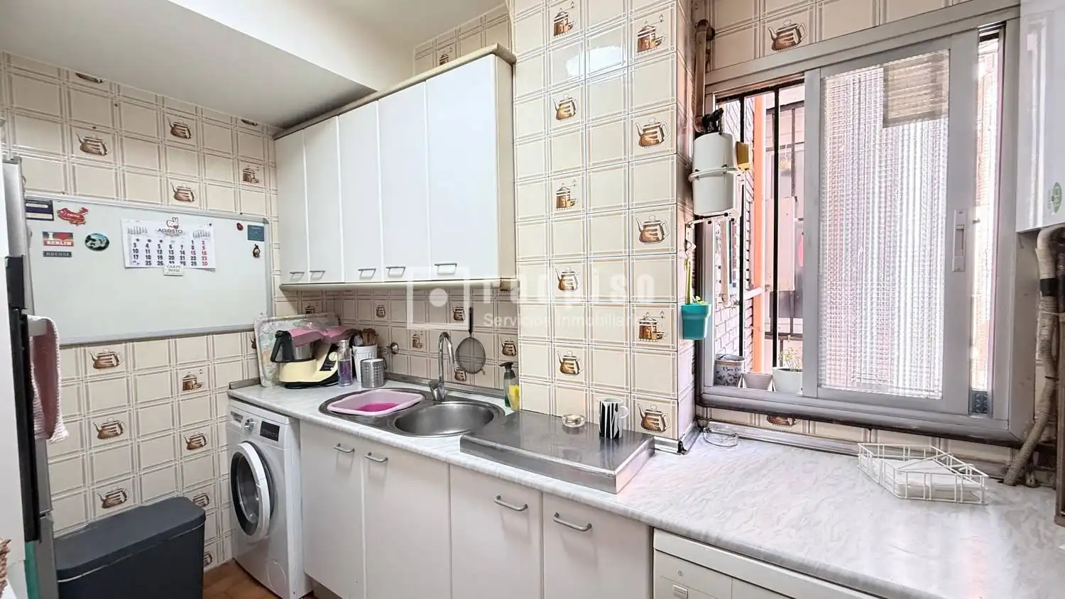 Cocina de Piso en venta en Madrid con Aire acondicionado, Calefacción y Jardín privado