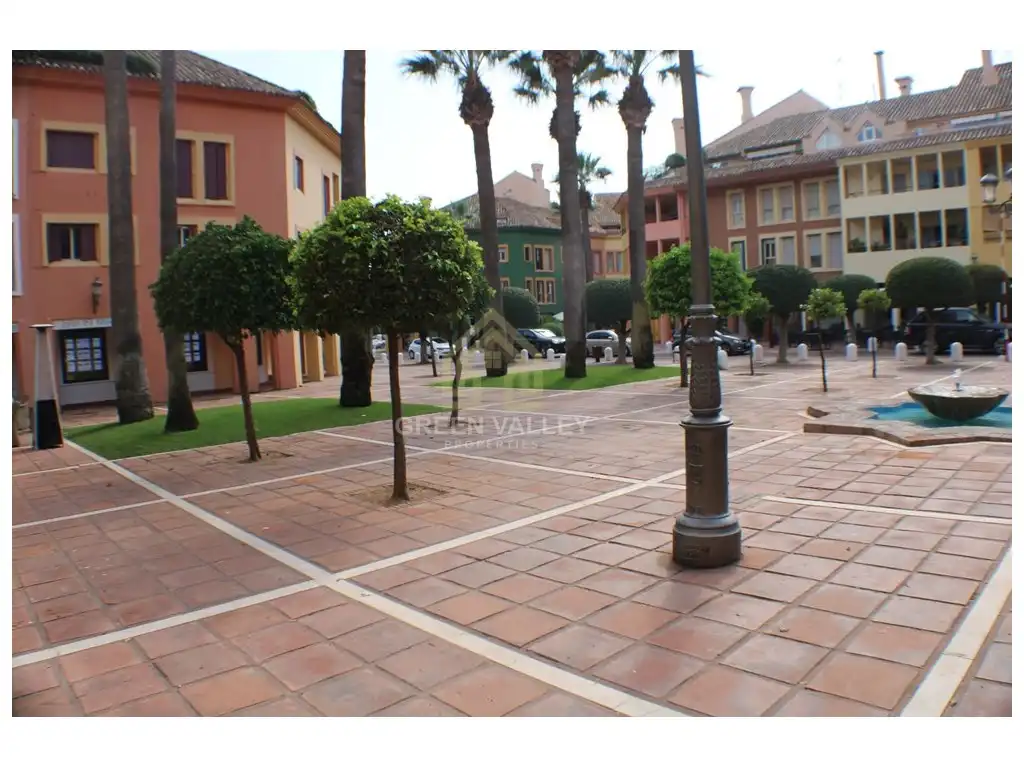 Exterior view of Commercial properties for sale in Sotogrande