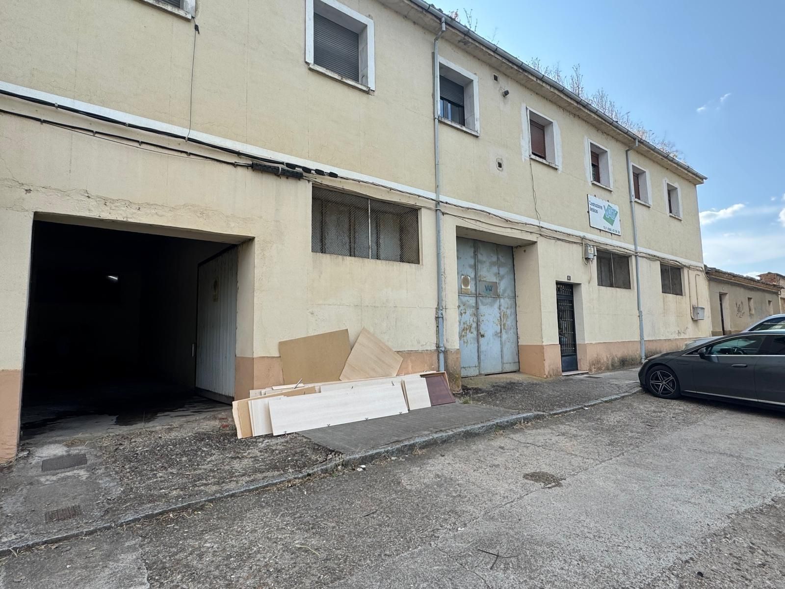 Vista exterior de Apartament en venda en Medina de Rioseco amb Calefacció i Traster