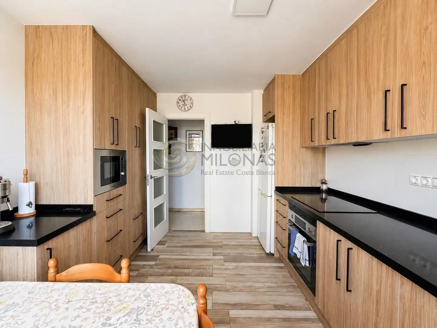 Cuina de Apartament en venda en Benidorm amb Moblat