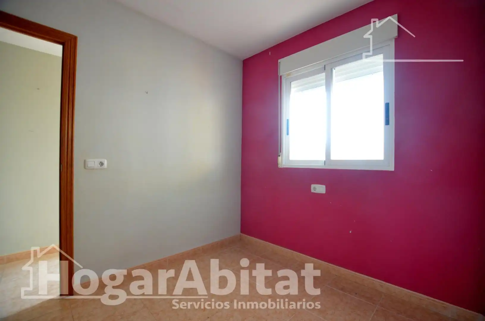 Habitación de Apartamento en venta en Tavernes de la Valldigna con Terraza, Trastero y Balcón