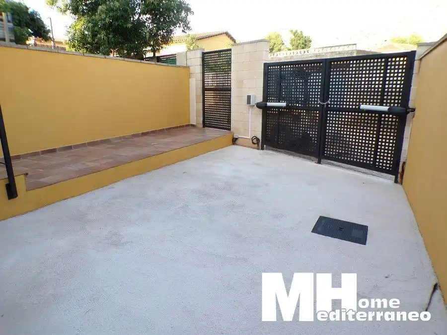 Terraza de Casa adosada en venta en Gilet con Aire acondicionado