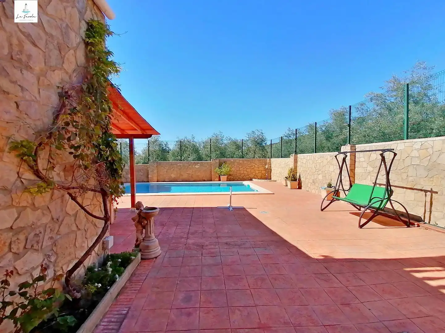 Piscina de Casa o chalet en venta en Archidona con Calefacción, Jardín privado y Terraza