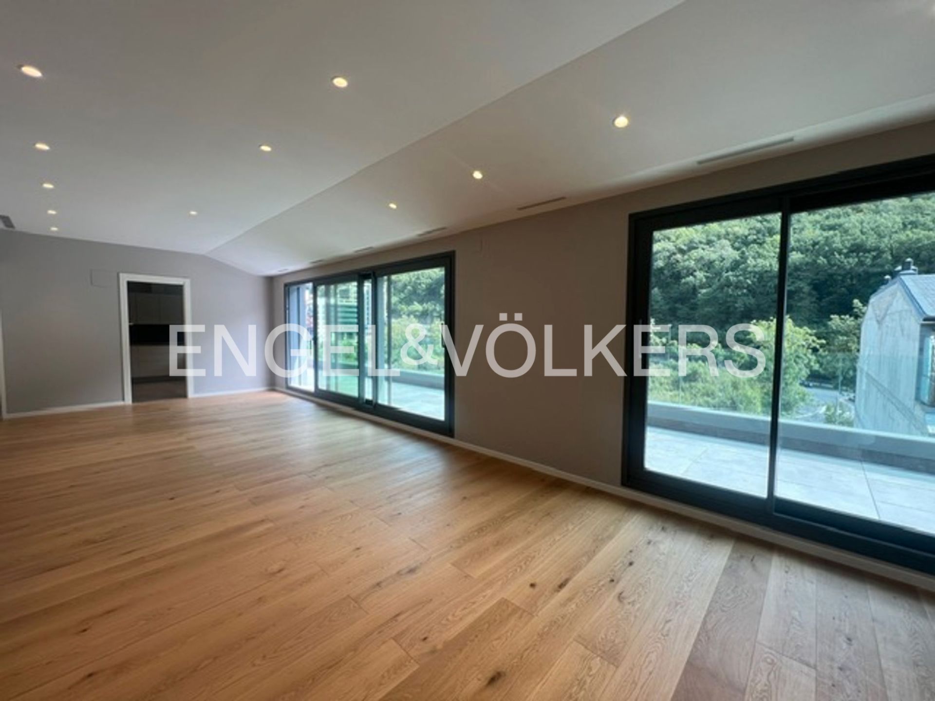 Attic to rent in Les Escaldes
