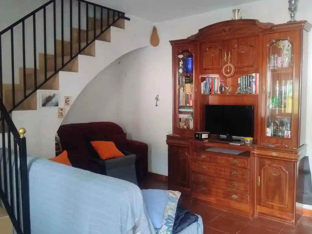 Sala d'estar de Pis en venda en San Nicolás del Puerto amb Jardí privat, Traster i Moblat