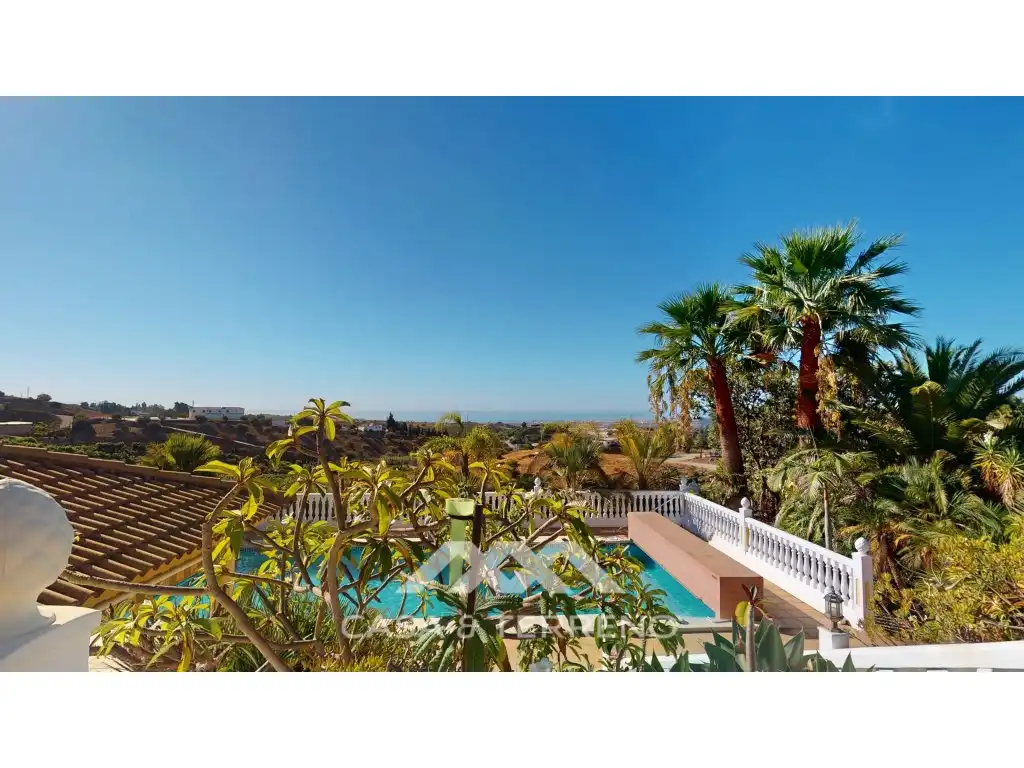 Jardín de Casa o chalet en venta en Vélez-Málaga con Jardín privado, Terraza y Piscina