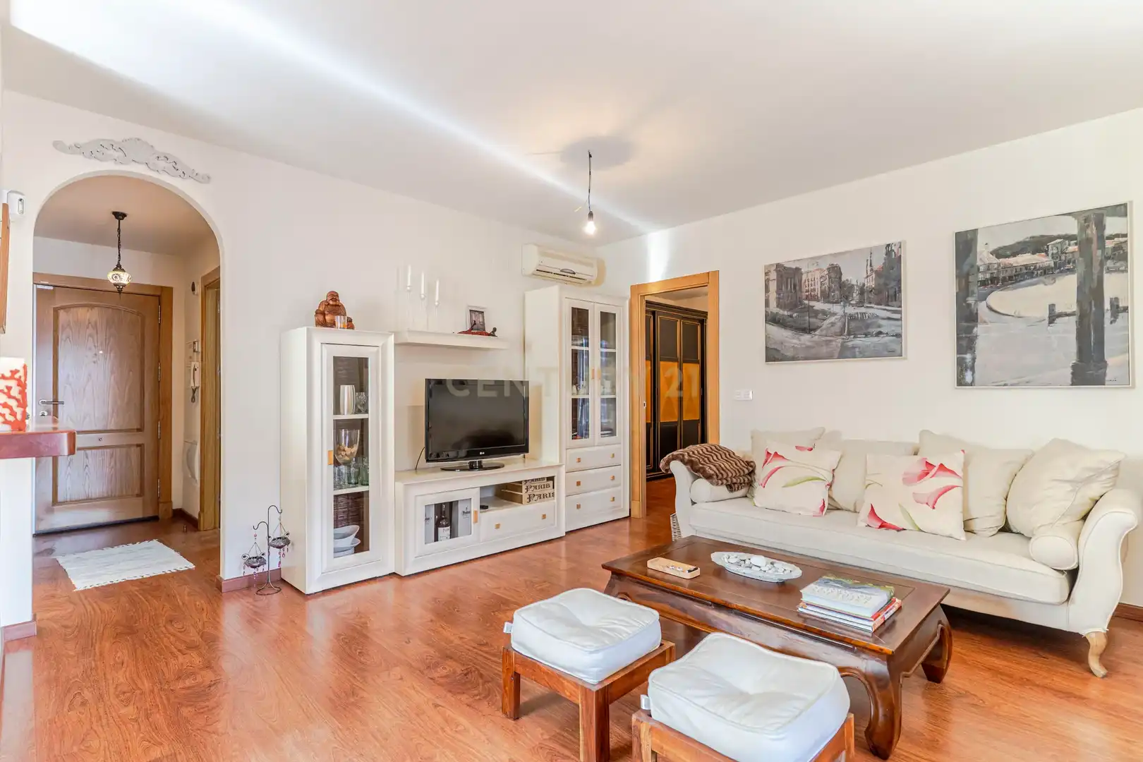Sala de estar de Apartamento en venta en Vélez de Benaudalla con Aire acondicionado, Trastero y Piscina