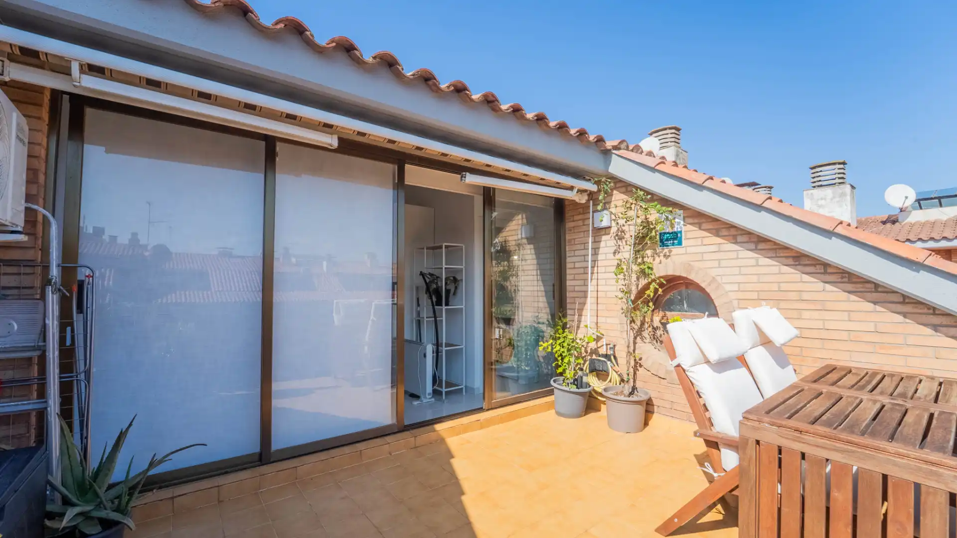 Terrasse von Maisonette zum Verkauf in Pineda de Mar mit Klimaanlage, Heizung und Terrasse