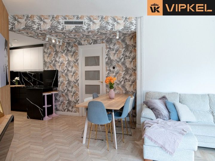 Living room of Flat for sale in  Barcelona Capital  with Air Conditioner, Heating and Parquet flooring