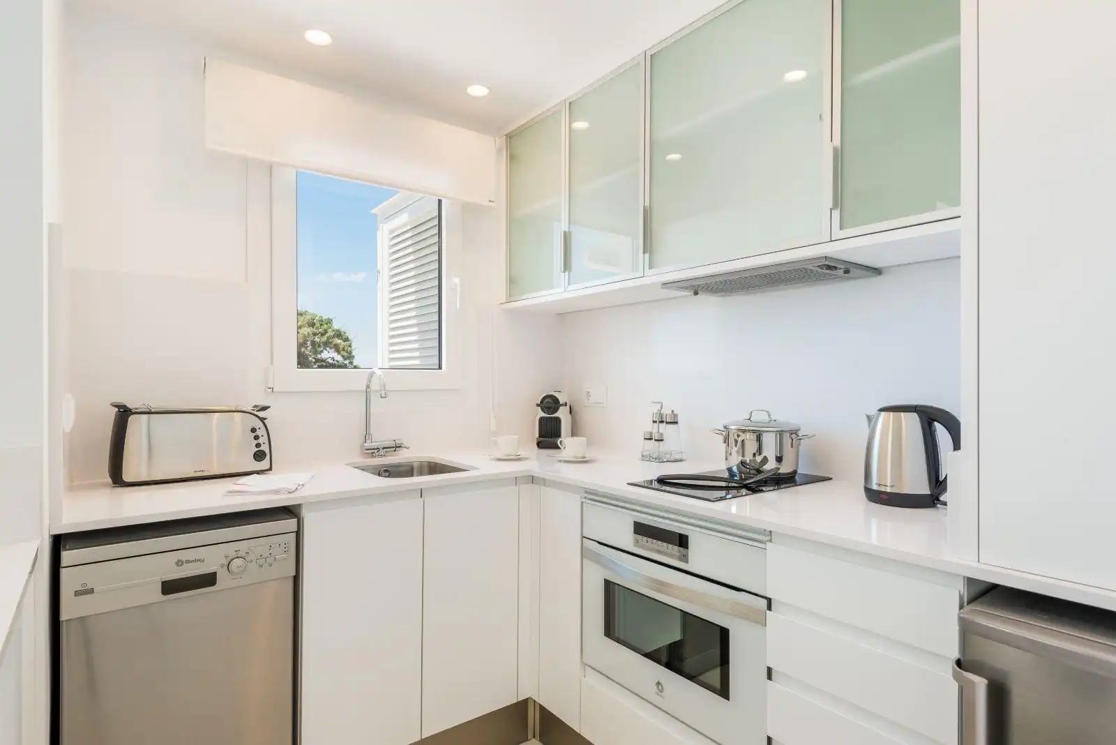 Cuina de Apartament en venda en Alaior amb Aire condicionat, Terrassa i Moblat