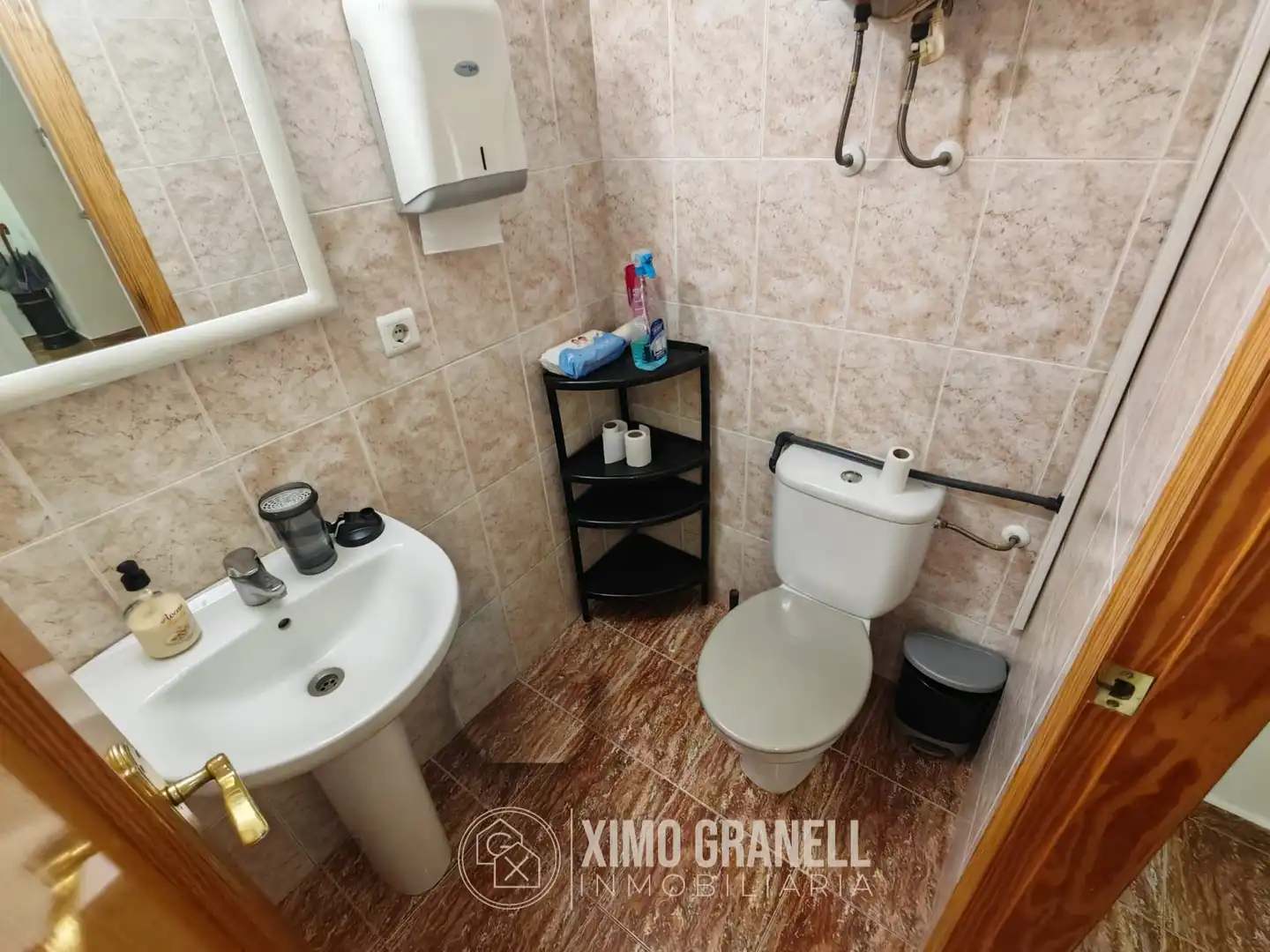 Badezimmer von Büro zum Verkauf in La Vall d'Uixó mit Klimaanlage, Heizung und Möbliert