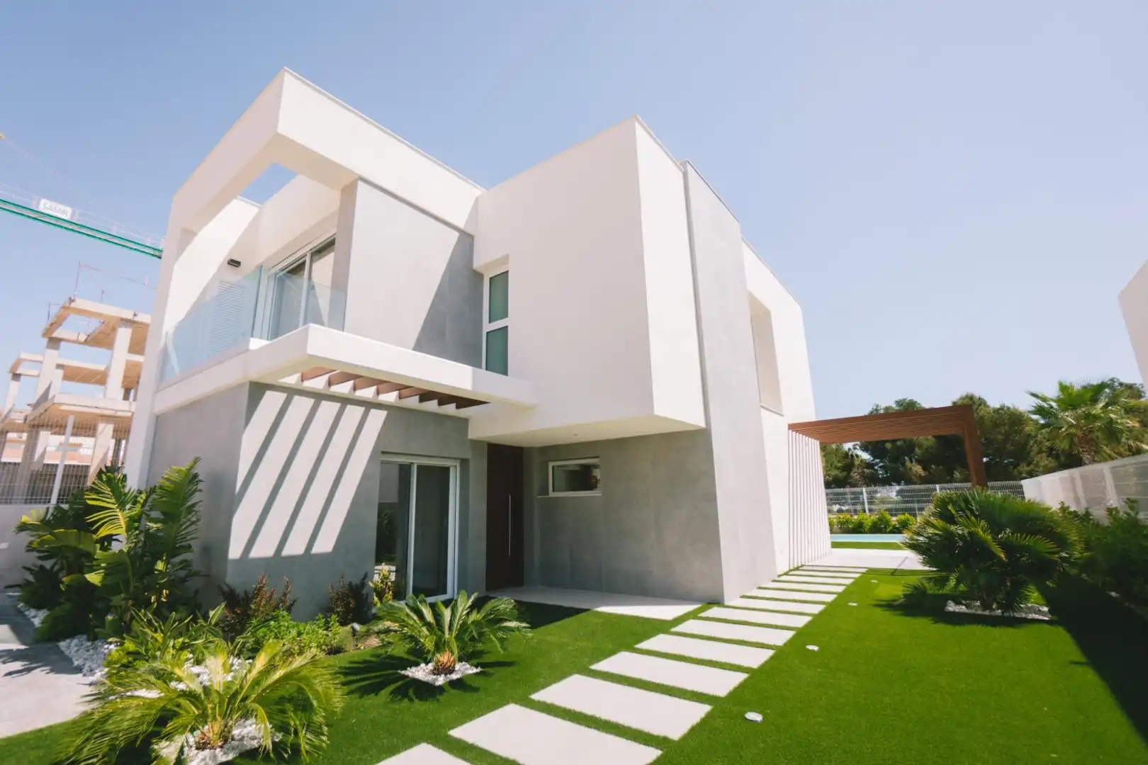 Chalet con piscina en venta en Golf Bahía, imagen 4