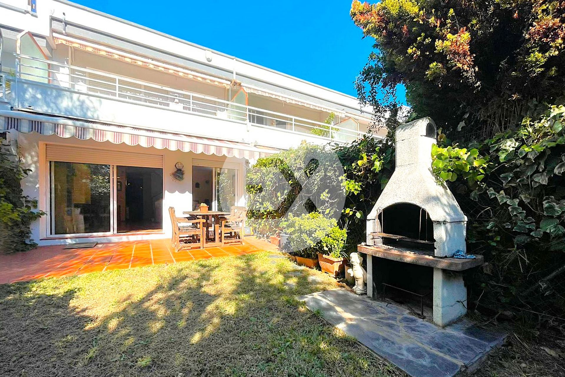 Garden of Single-family semi-detached for sale in Castelldefels  with Air Conditioner, Heating and Private garden