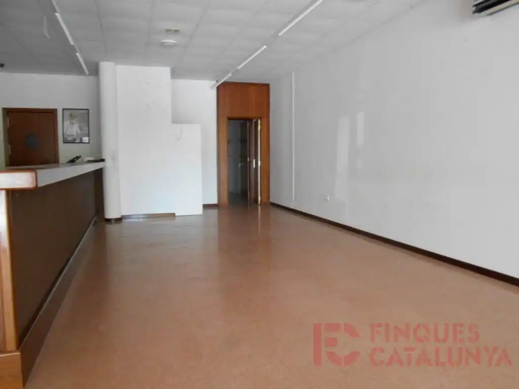 Locale commerciale in vendita a Avinguda del Doctor, imagen 2