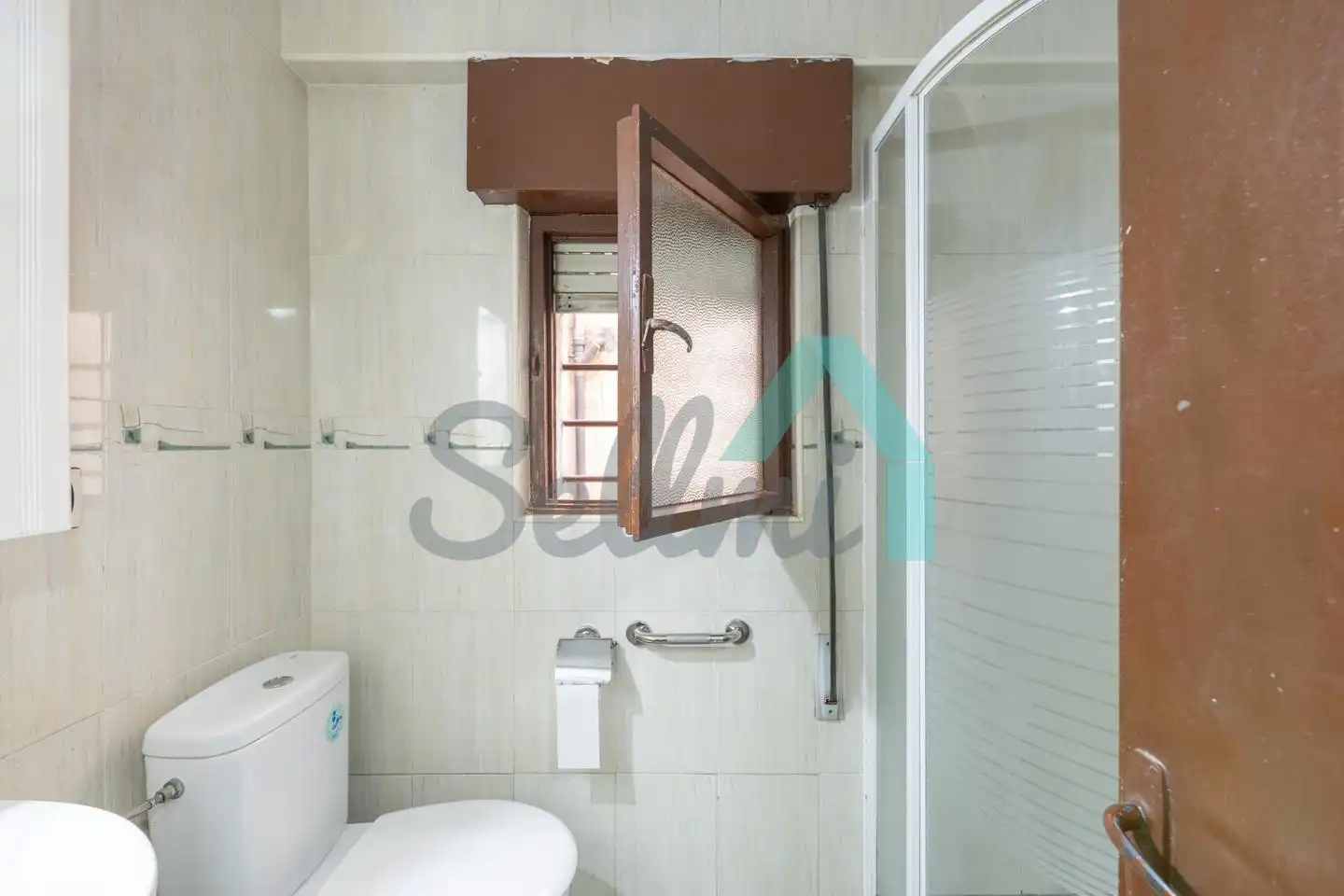 Piso en venta en Ramon Y Cajal, La Villa - Bazuelo