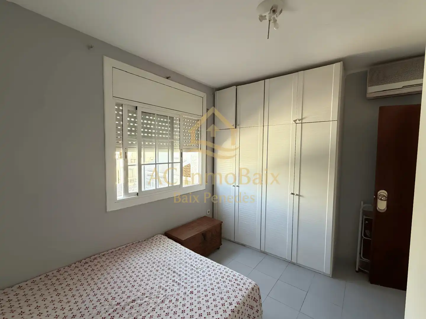 Dormitori de Casa adosada en venda en Cubelles amb Parquet i Terrassa