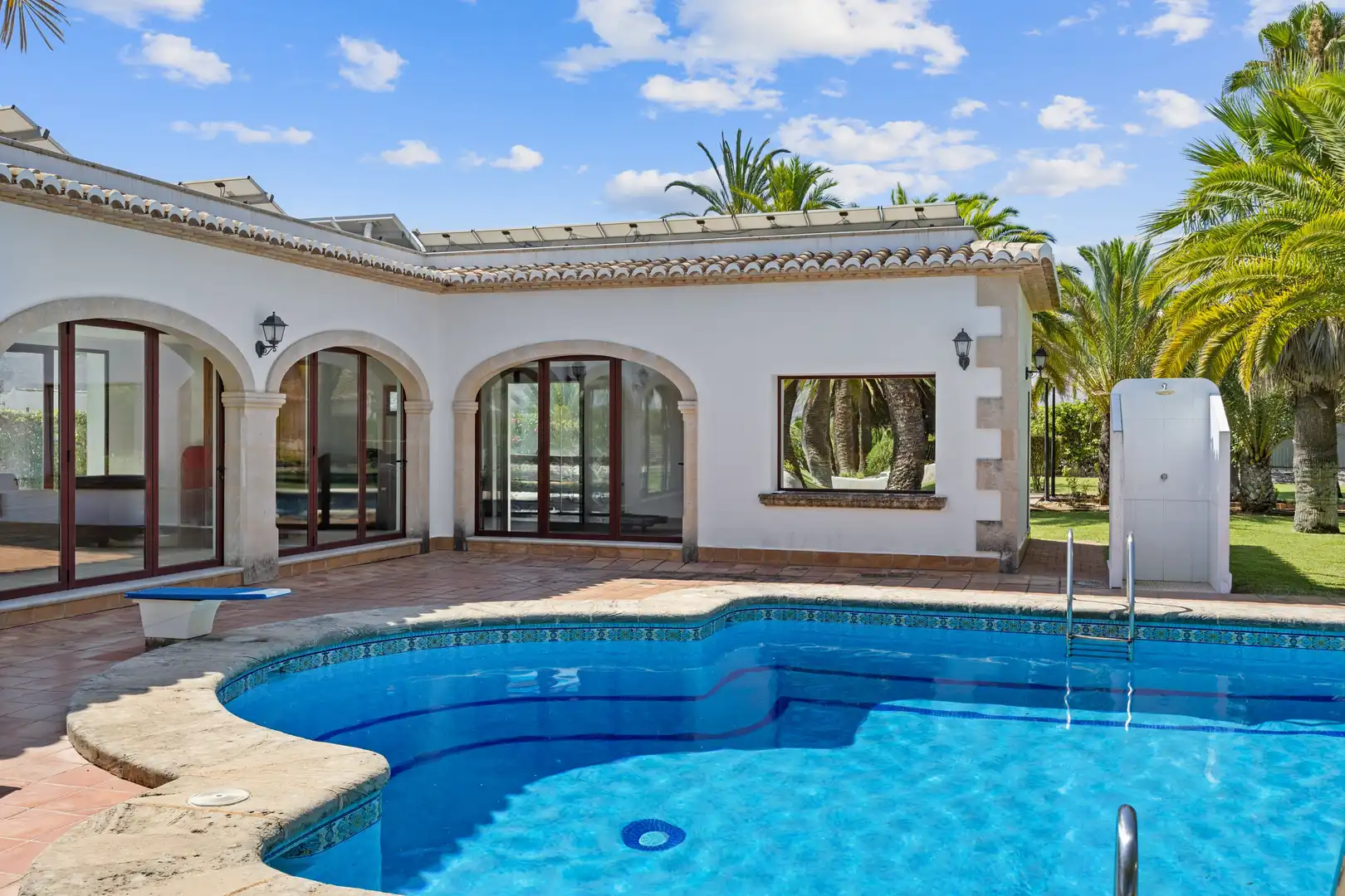 Swimming pool of Houses for sale in Jávea / Xàbia  with Air Conditioner