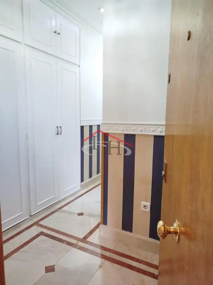 Pis amb ascensor en venda a CARDENAL LORENZANA, imagen 4