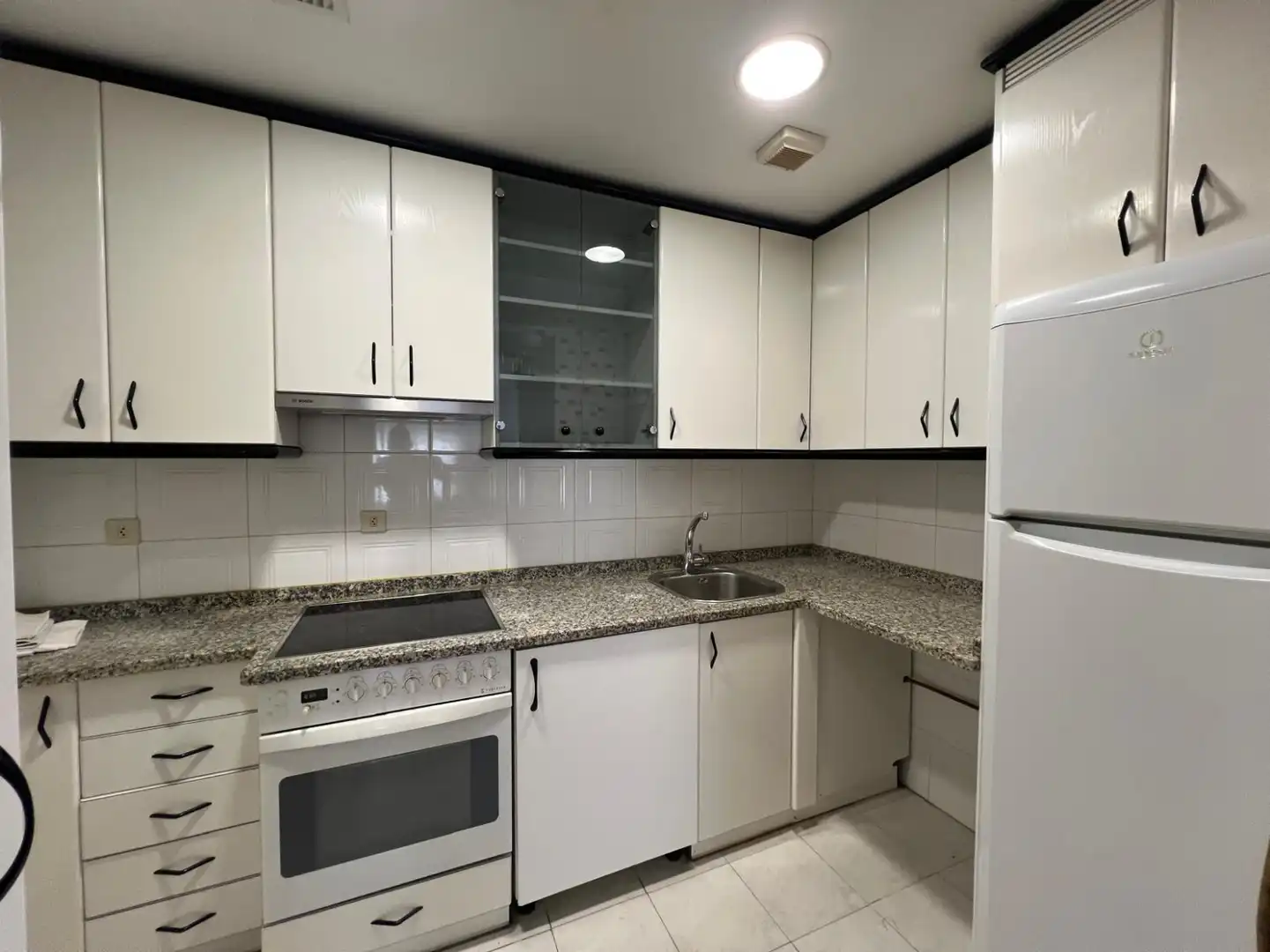 Küche von Wohnung zum Verkauf in  Logroño mit Heizung, Parkett und Terrasse
