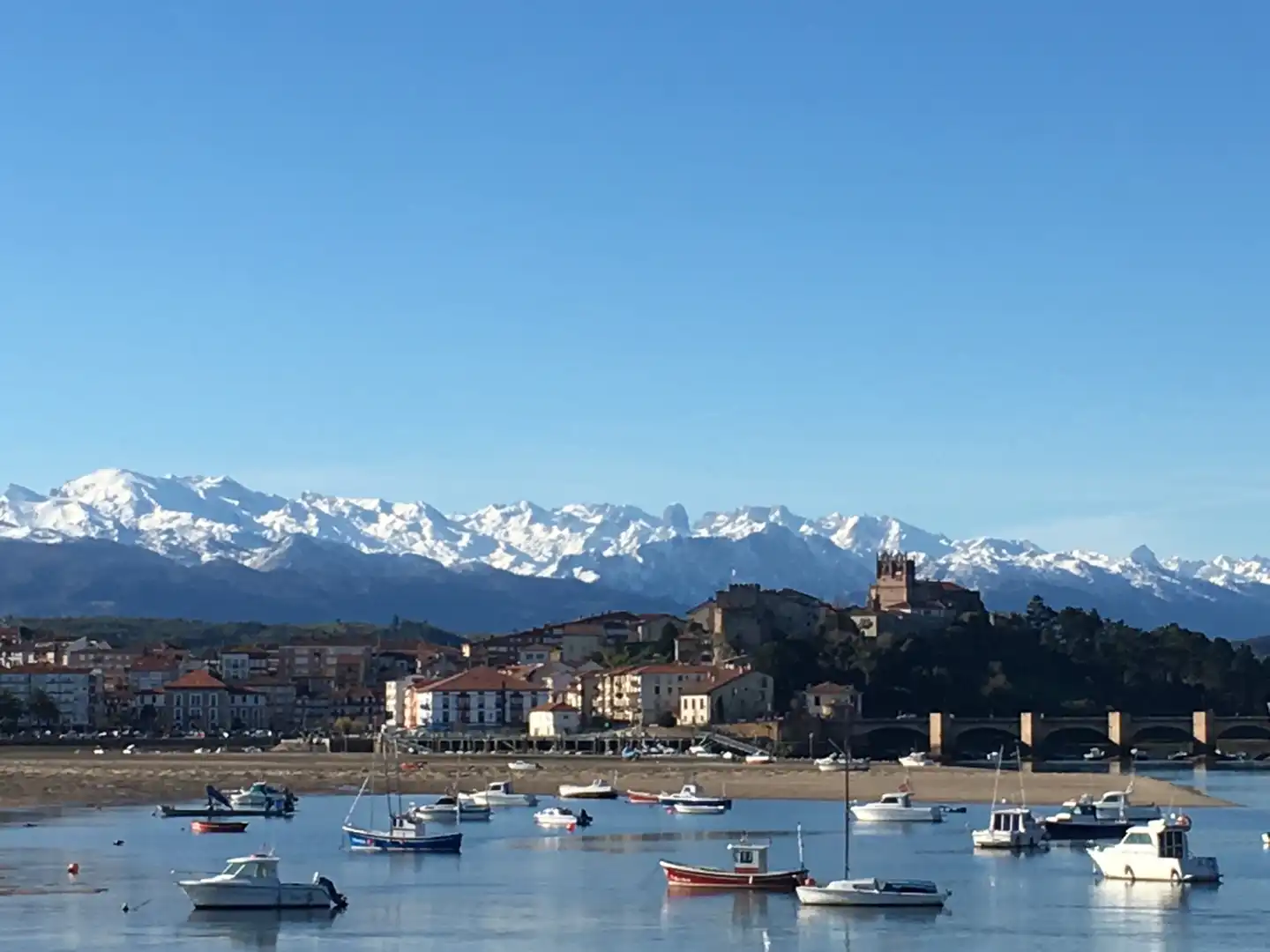 Pis d'obra nova amb terrassa en venda a Paseo de la Barquera 53A