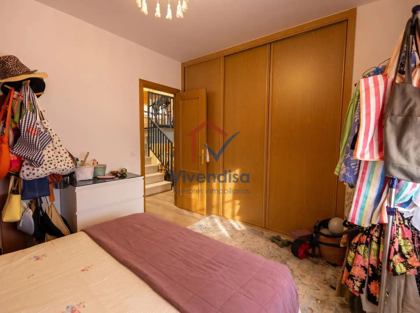 Dormitori de Casa adosada en venda en Cabanillas del Campo amb Aire condicionat, Calefacció i Terrassa