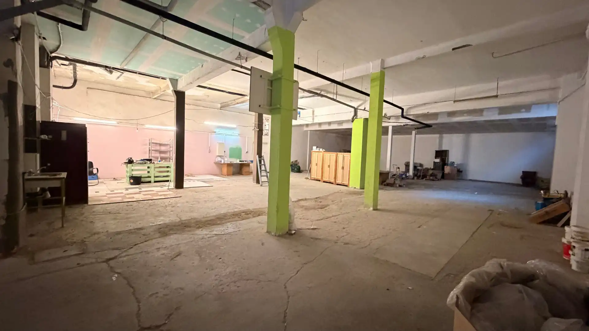 Gewerbefläche zum Verkauf in Calle Castellvi, imagen 3