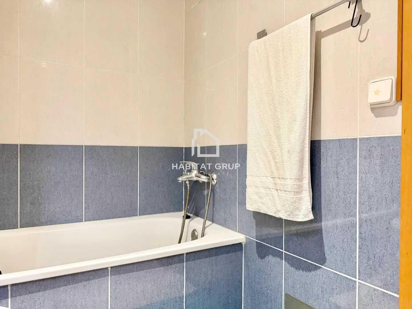 Baño de Piso en venta en Girona con Terraza
