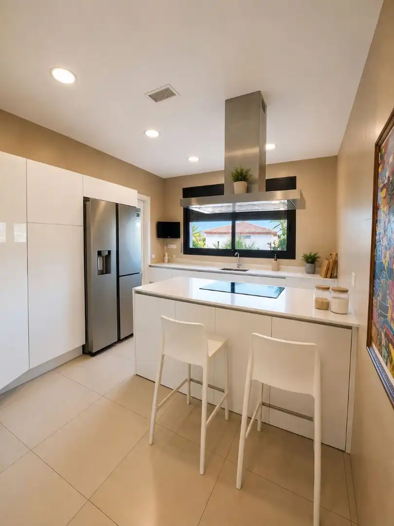Cocina de Casa o chalet en venta en Sant Pere de Ribes con Aire acondicionado, Calefacción y Jardín privado
