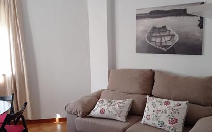 Apartament de lloguer a Avenida Manuel Siurot,  Sevilla Capital