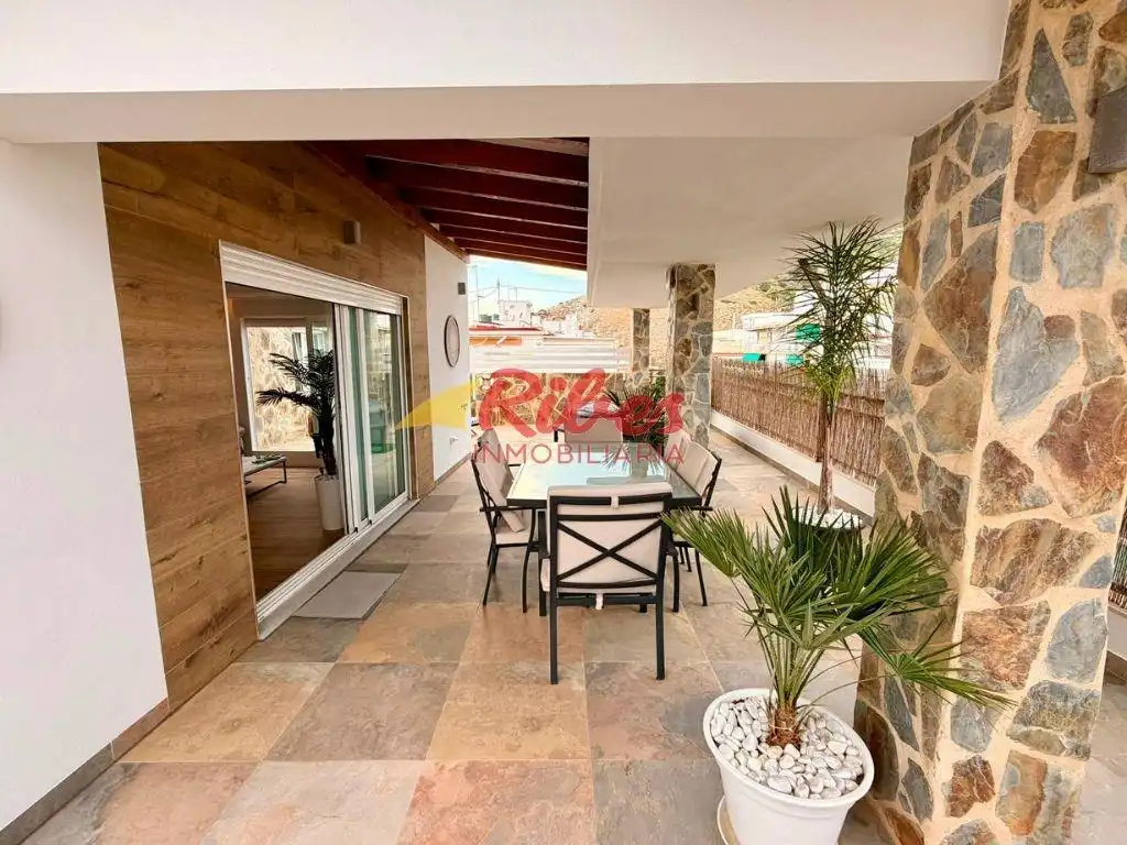 Penthouse with terrace for sale in CABAÑAL, imagen 2