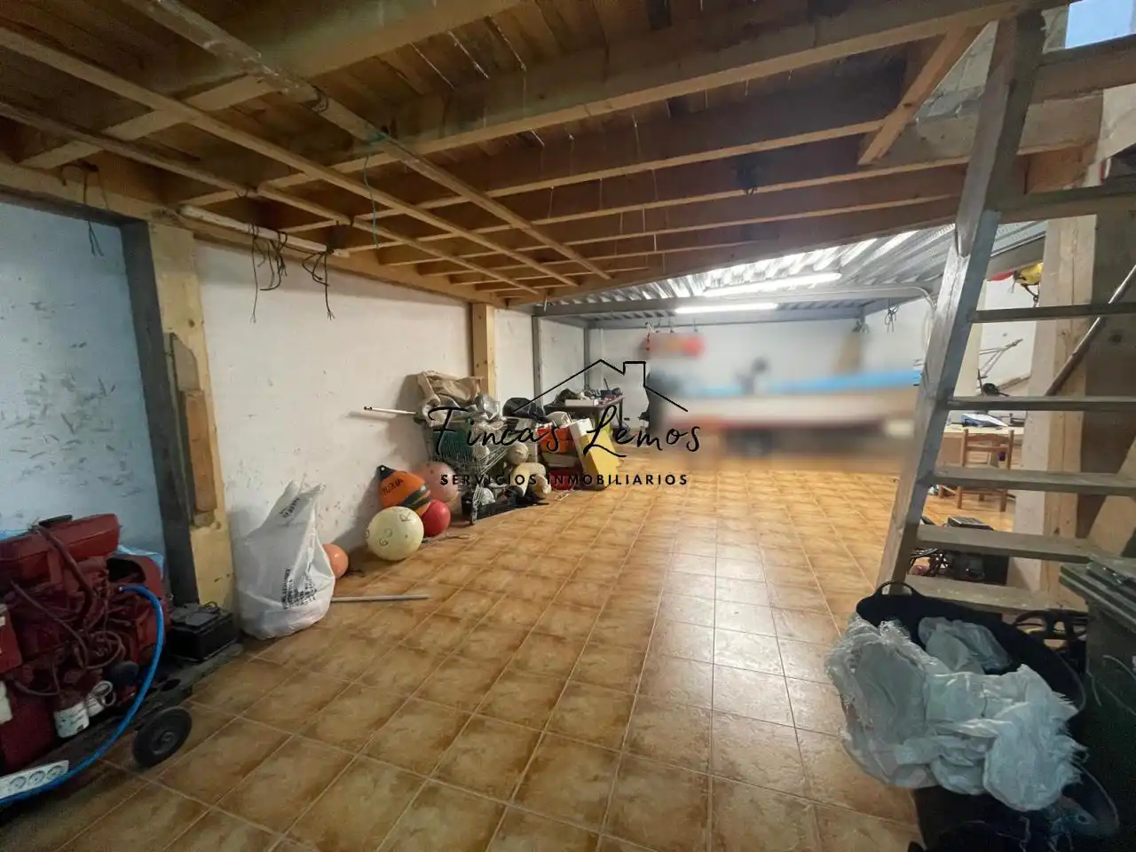 Commercial properties for sale in Muxía
