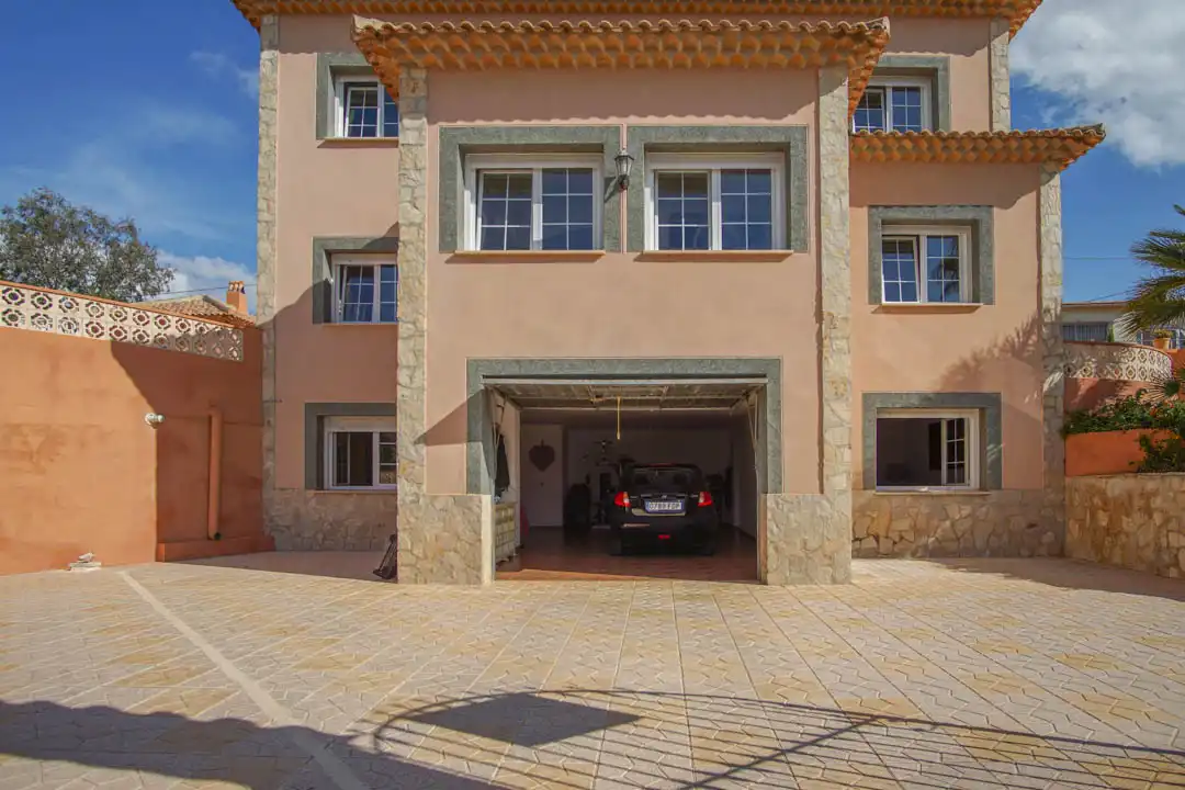 Chalet con piscina en venta en Zona Pueblo, imagen 48