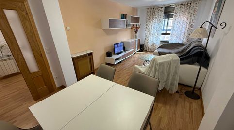 Foto 4 de Piso en venta en Calle Ronda de Santiago, 19, Tudela de Duero, Valladolid