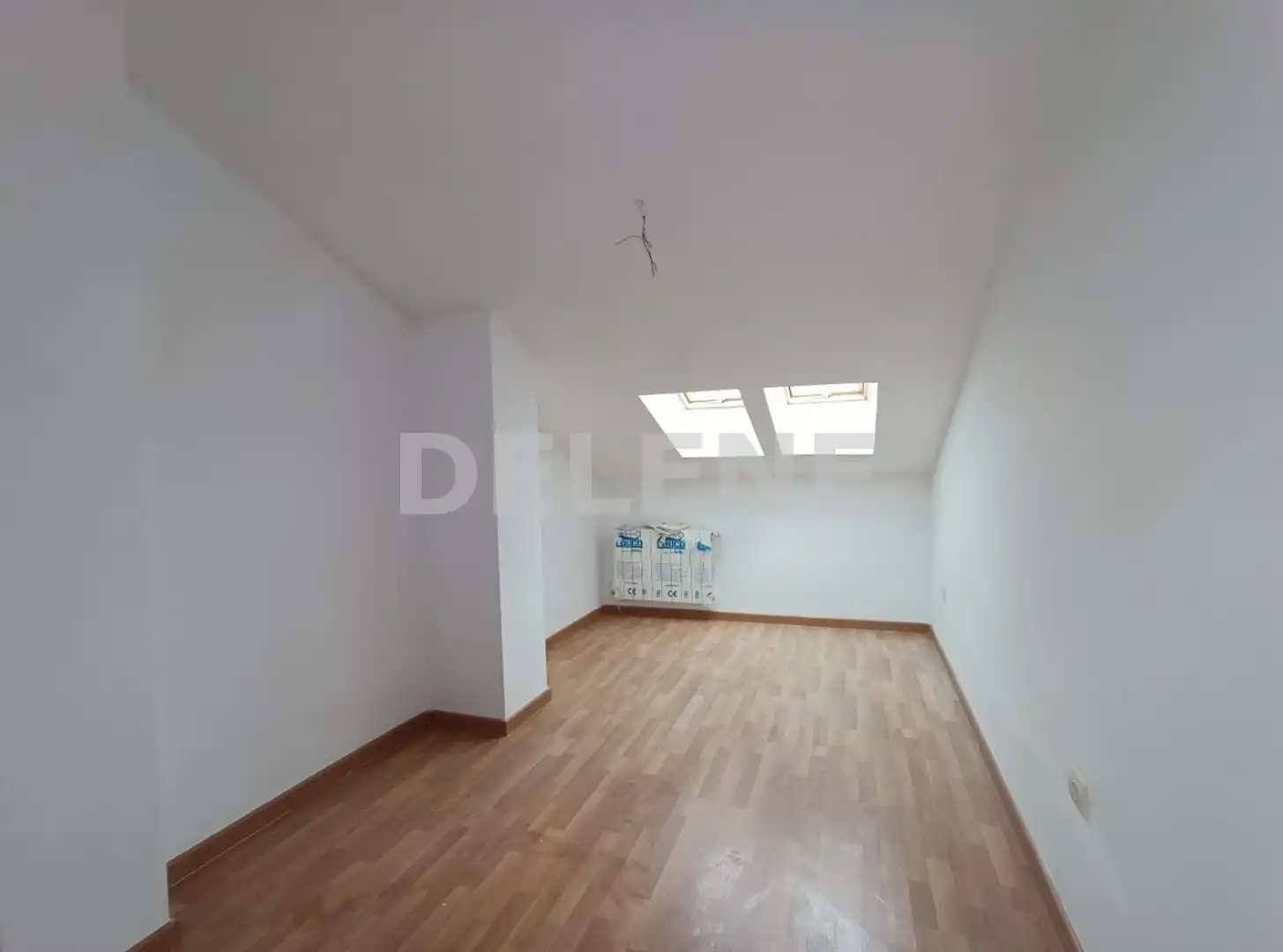 Dúplex en venta en Hellín con Calefacción, Parquet y Balcón