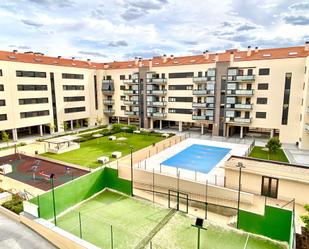 Piscina de Pis de lloguer en Alcalá de Henares amb Calefacció, Terrassa i Forn