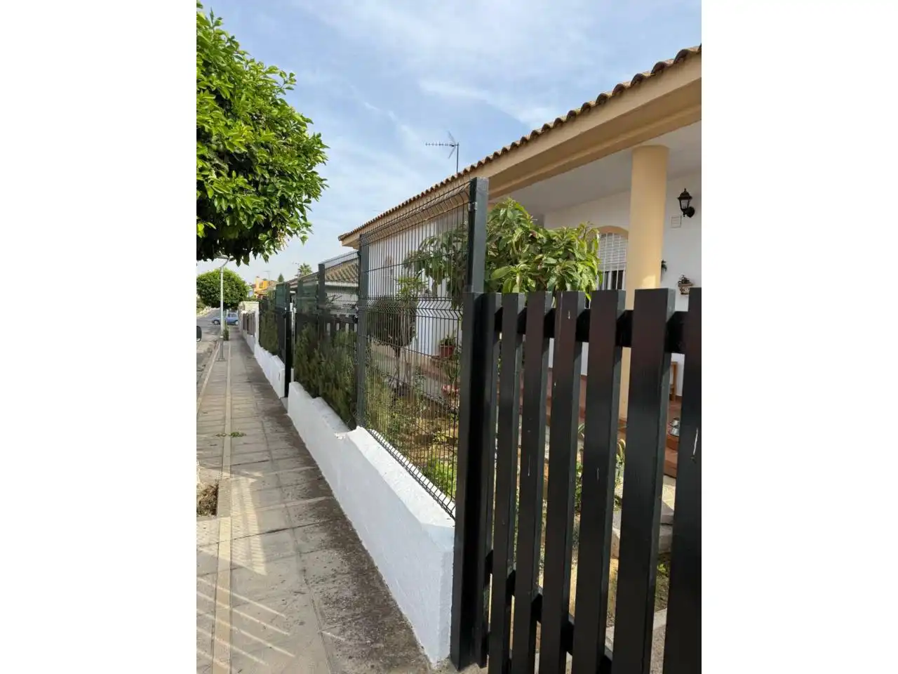 Chalet con piscina en venta en Alhelí, imagen 4
