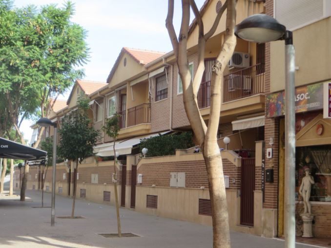 Vista exterior de Casa adosada en venda en  Murcia Capital
